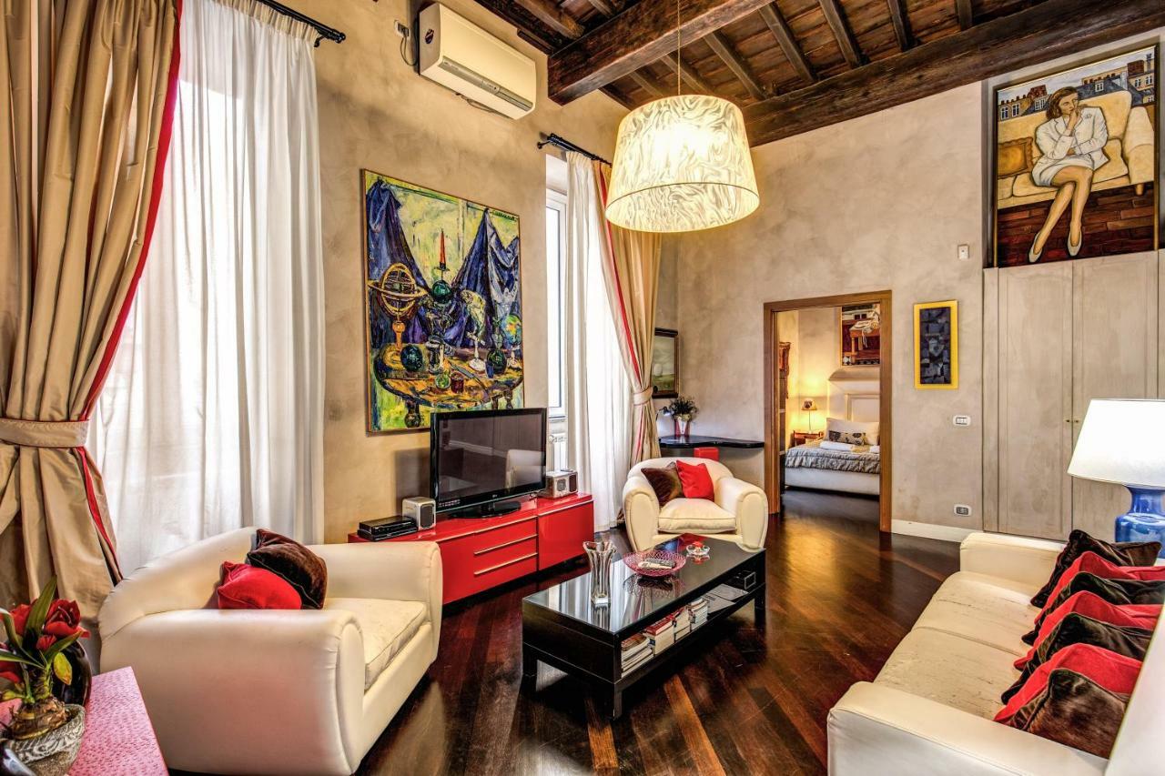 רומא Spacious Flat By Piazza Navona מראה חיצוני תמונה